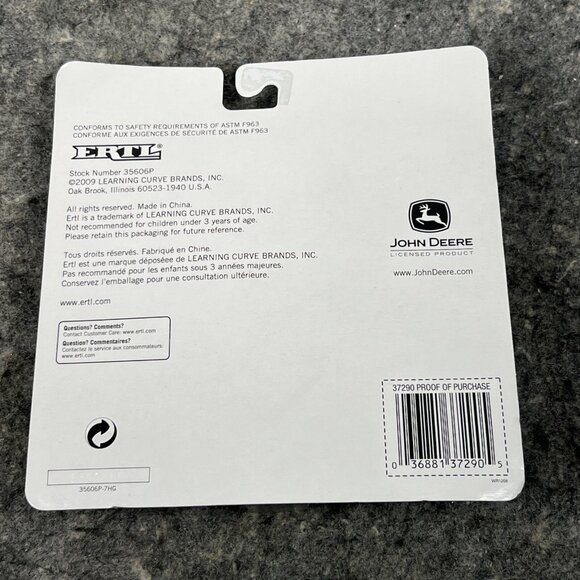 2009 ERTL John Deere 3 Piece Tractor Trailer Trail Set, #37290, NOS - Picture 5 of 7